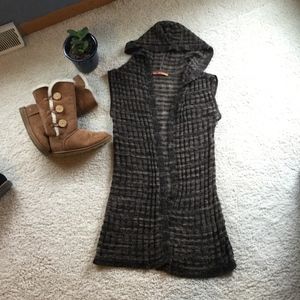 Kuna Baby Alpaca Wool Sleeveless cardigan sweater